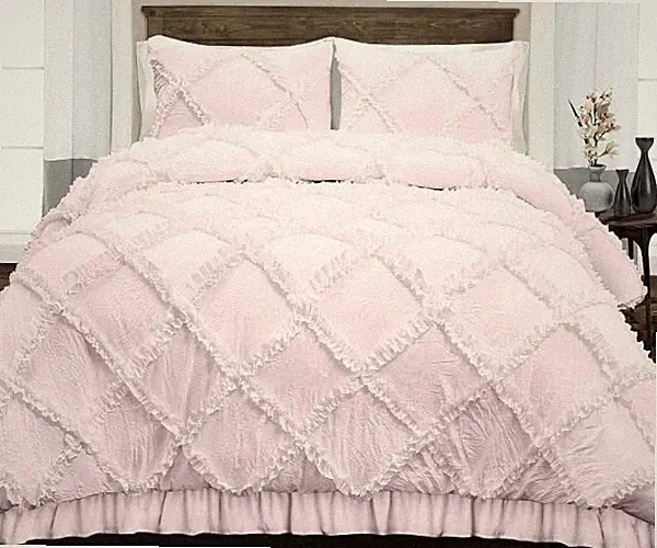 Luxury Lace-Embroidered Duvet cover & bedding set with matching Bed Skirt
