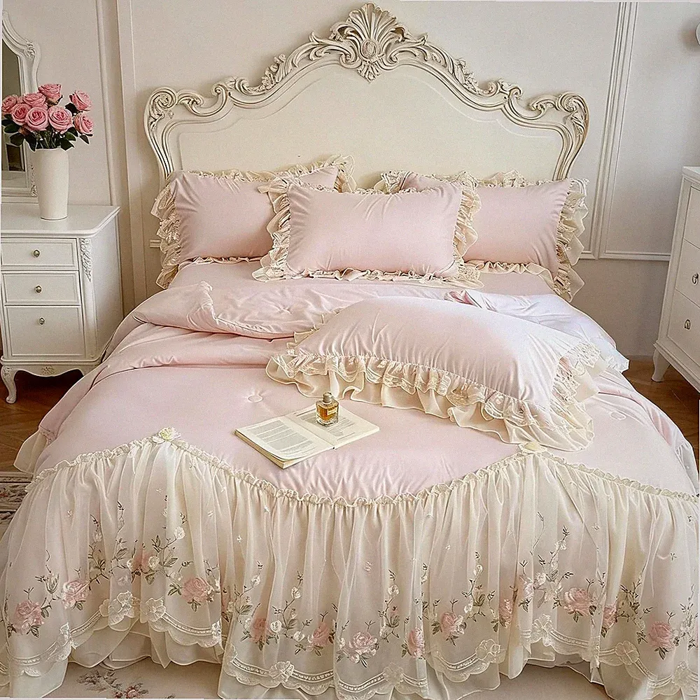 Romantic French Chic 4-Piece Bedding Set with Lace Trim for Queen Bed, Pink
